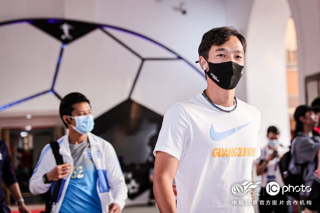 根据新协议，每场电视转播比赛价值600万镑，而现行合同的单场转播价值为770万镑。